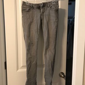 Bullhead grey jeans